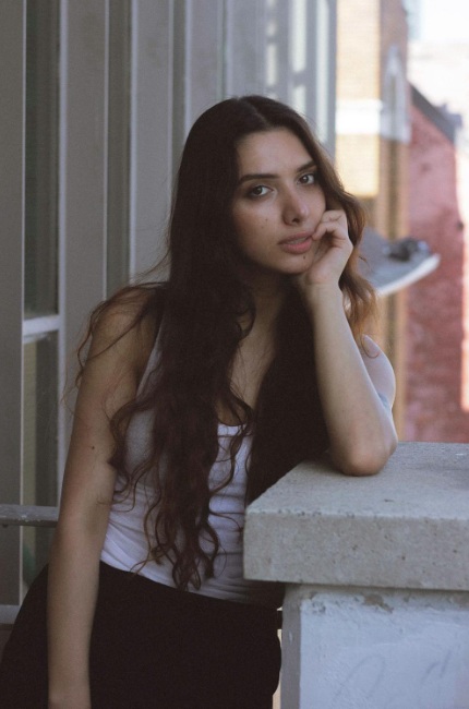 Elif sessiz dinleyici sohbet hattı
